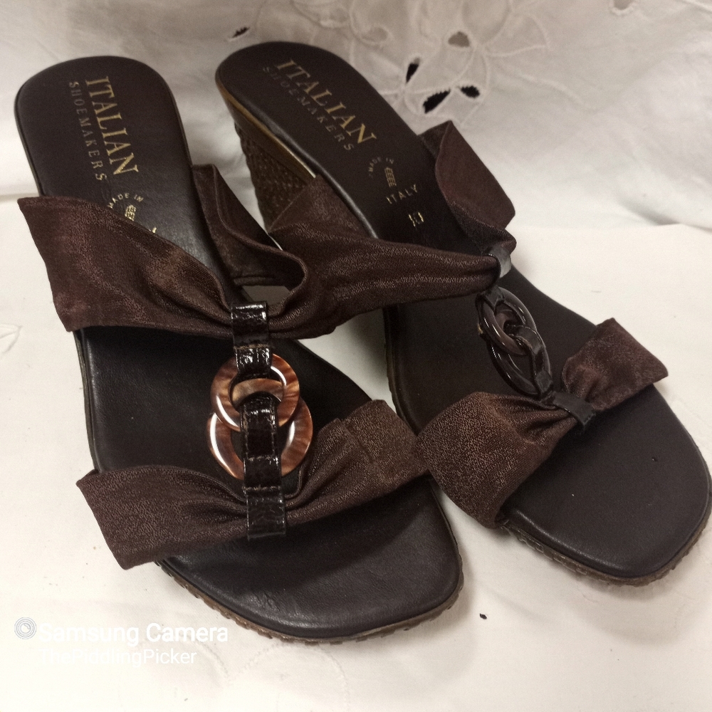 Italian Shoemakers, Brown Strapped Sandals Wedges